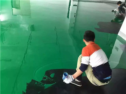 班玛下面给你一份环氧地坪漆施工的完整流程